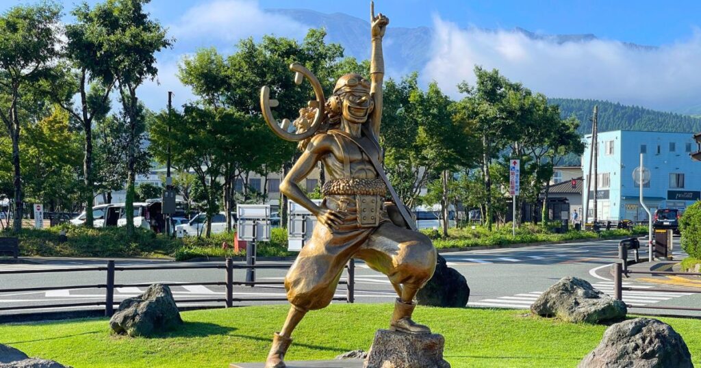 【阿蘇の観光拠点である阿蘇駅前で復興の希望を発信する存在として、ムードメーカーで勇敢な狙撃手のウソップがここに来ました。】